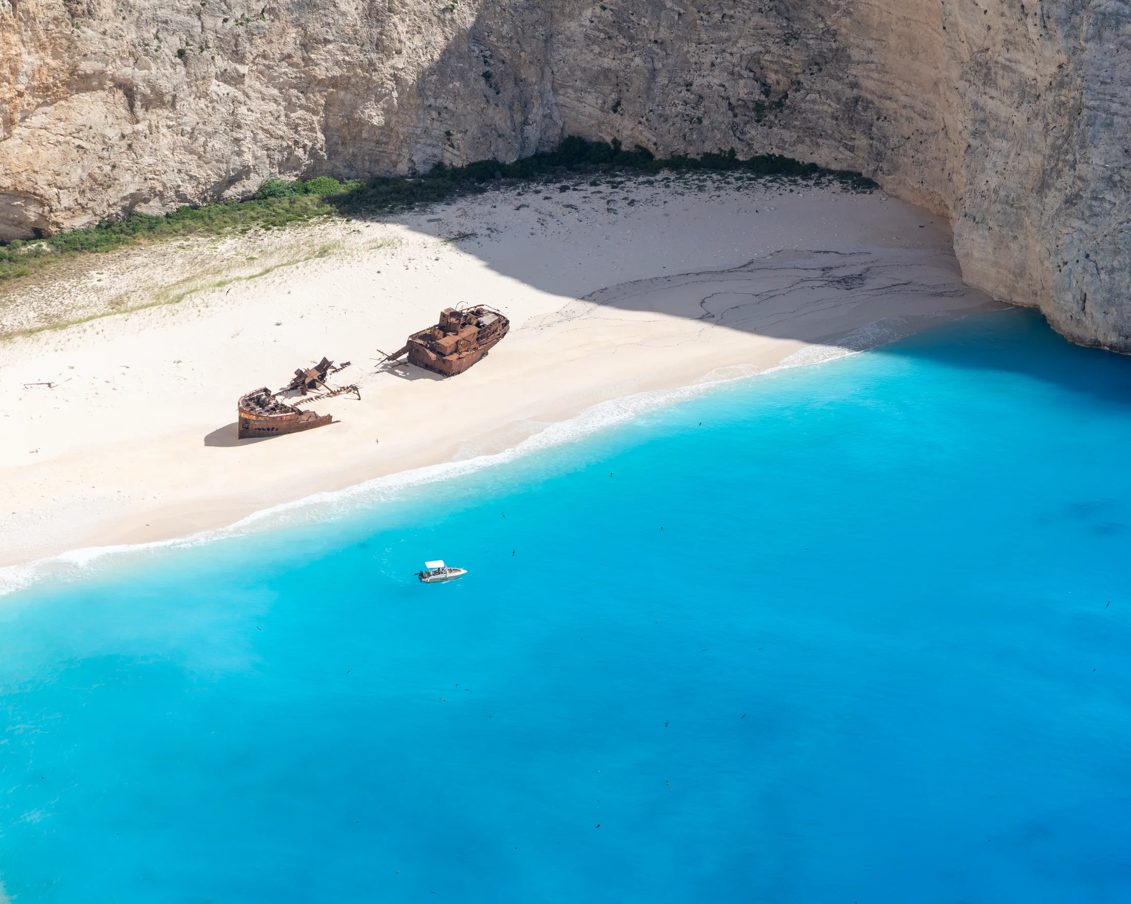 The ship on the sand